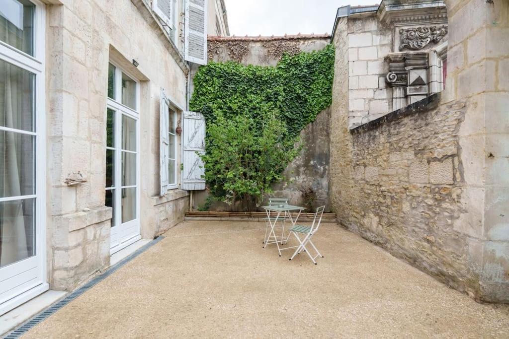 Appartement Lumineux Avec Cour Chaumont  Exterior foto